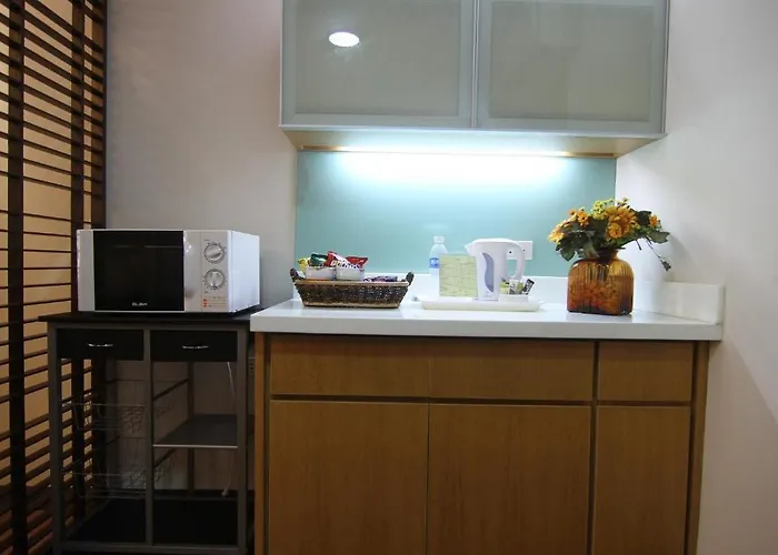 Lpi Centre Residences Aparthotel Manila