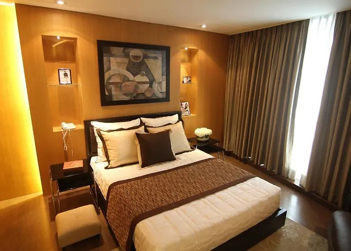 Lpi Centre Residences Aparthotel