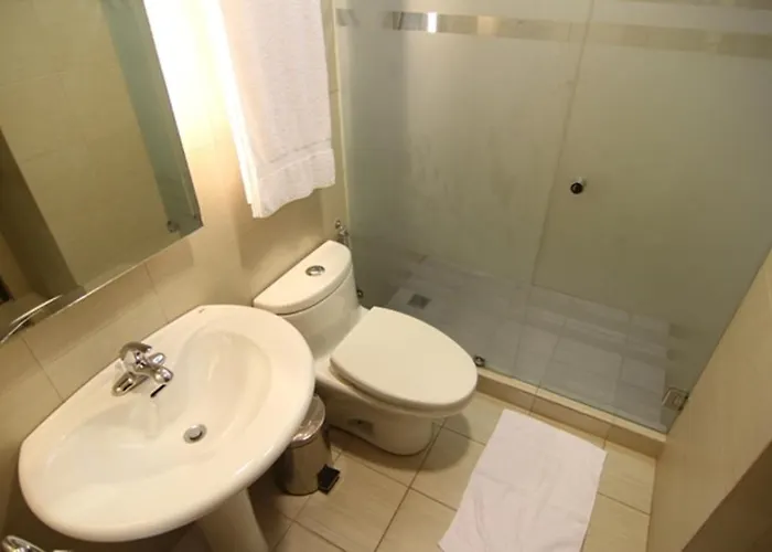 Aparthotel Lpi Centre Residences Manila